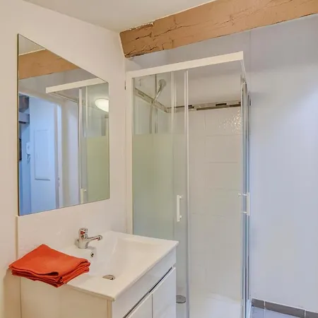 Brienne Apartment *